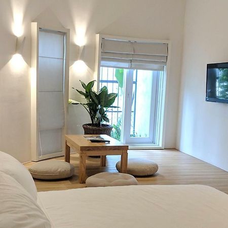 Circadian Japanese Studios In Downtown Ho Chi Minh-stad Buitenkant foto